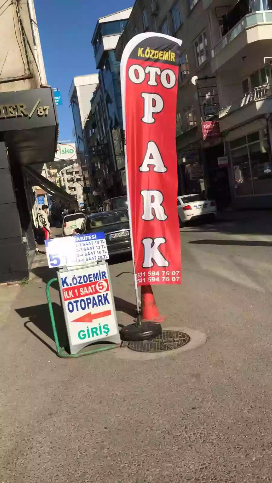 arac-park-yeri-yelken-bayragi