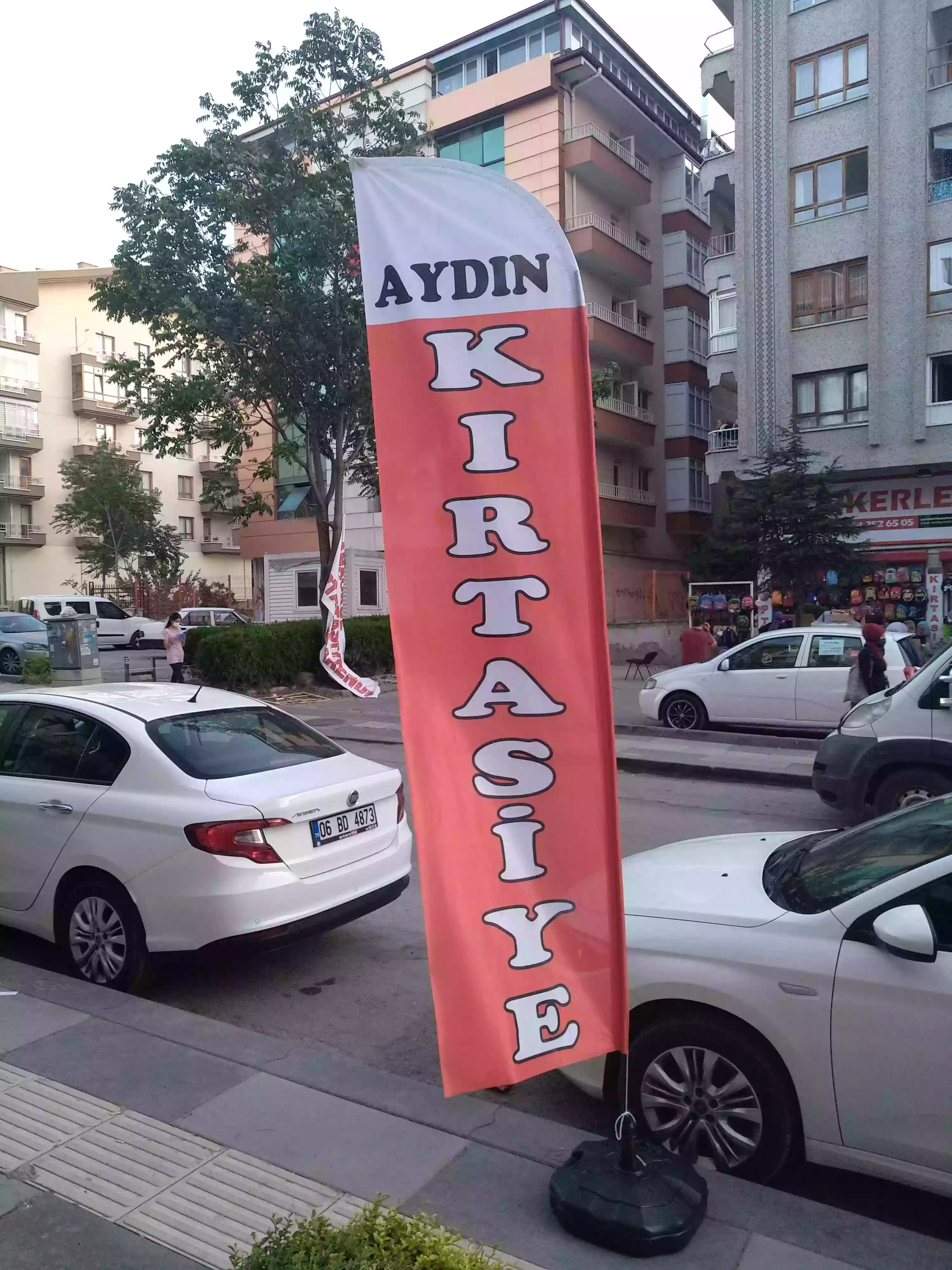 kirtasiye-yelken-bayragi